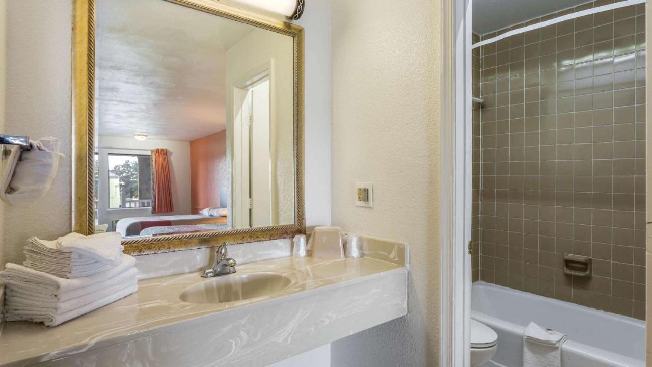 Motel 6-Portsmouth, Va Extérieur photo